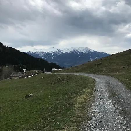 Le Inn Valezan